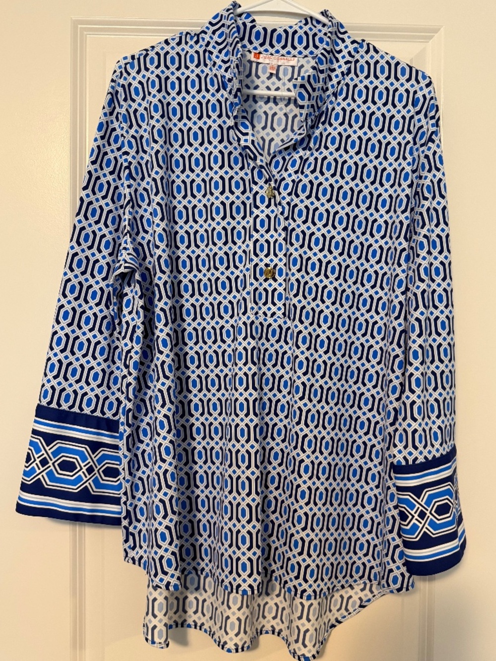 Women's Top. Jude Connally. Size L. Blue & White